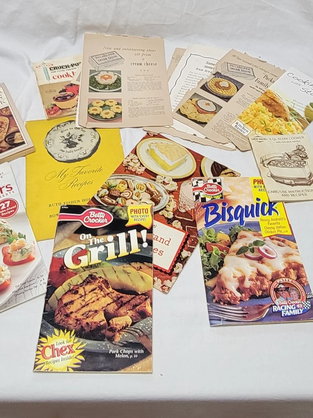Betty Crocker Pillsbury Philadelphia Vintage Recipe Booklets Cards Lot